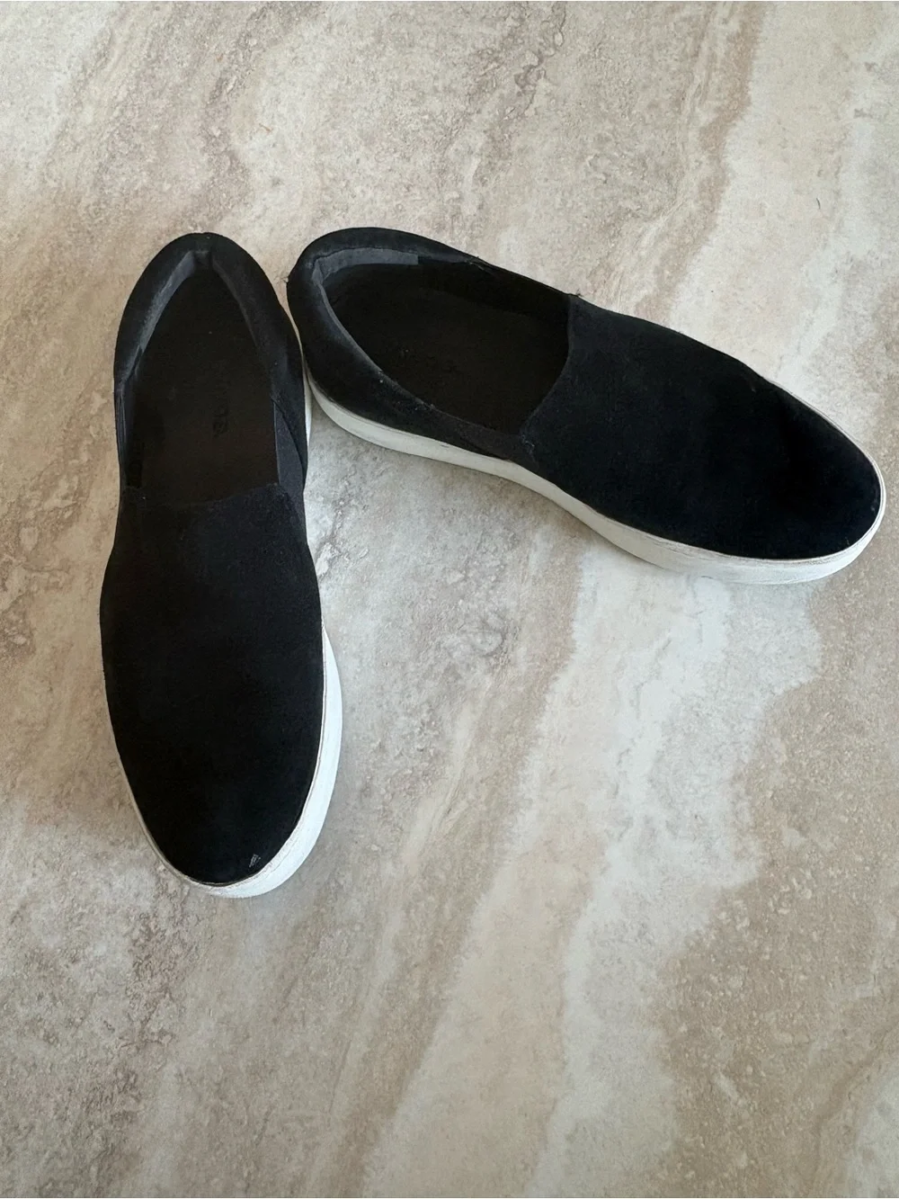 Vince Suede Warren Platform Sneakers – Black | Size 8.5